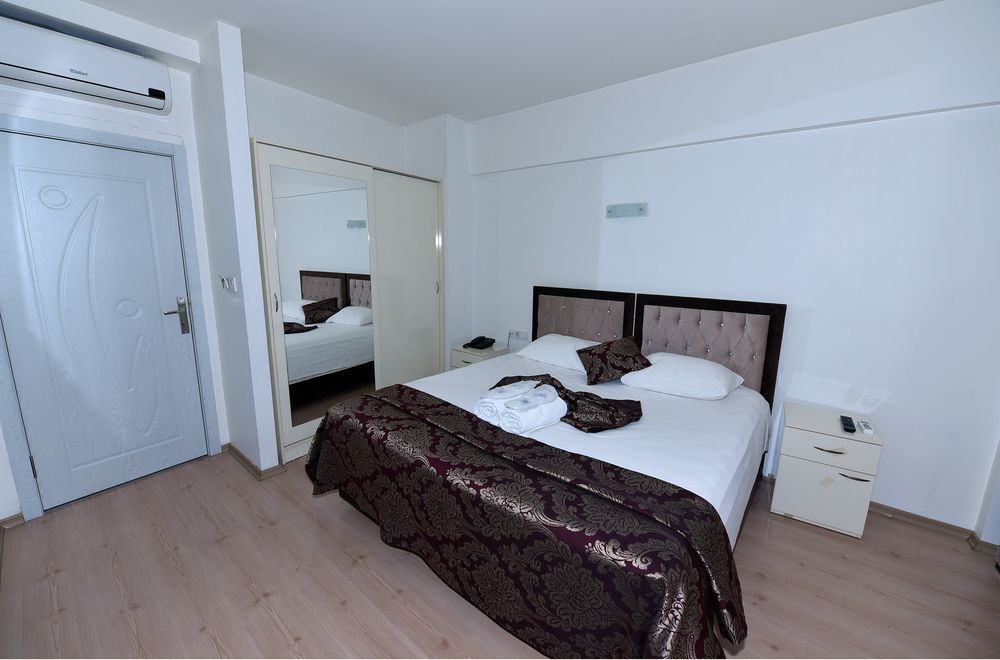 Beyaz Koesk Hotel Istanbul Exterior photo